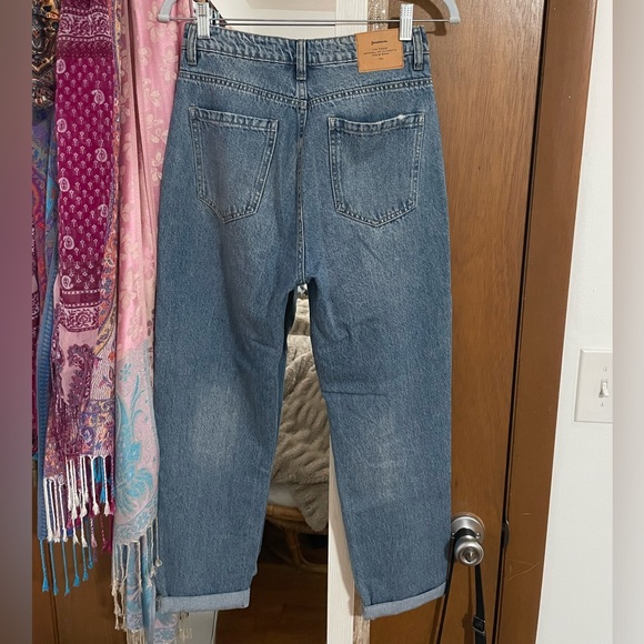Stradivarius Mom Jeans - Picture 3 of 6